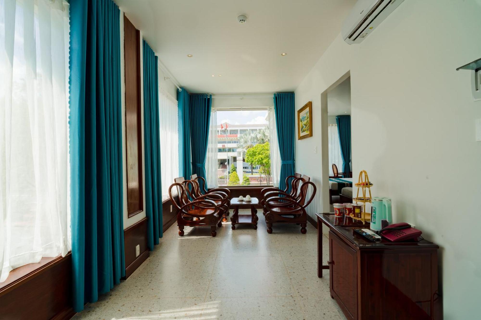 Chuong Duong Hotel หมีทอ ภายนอก รูปภาพ